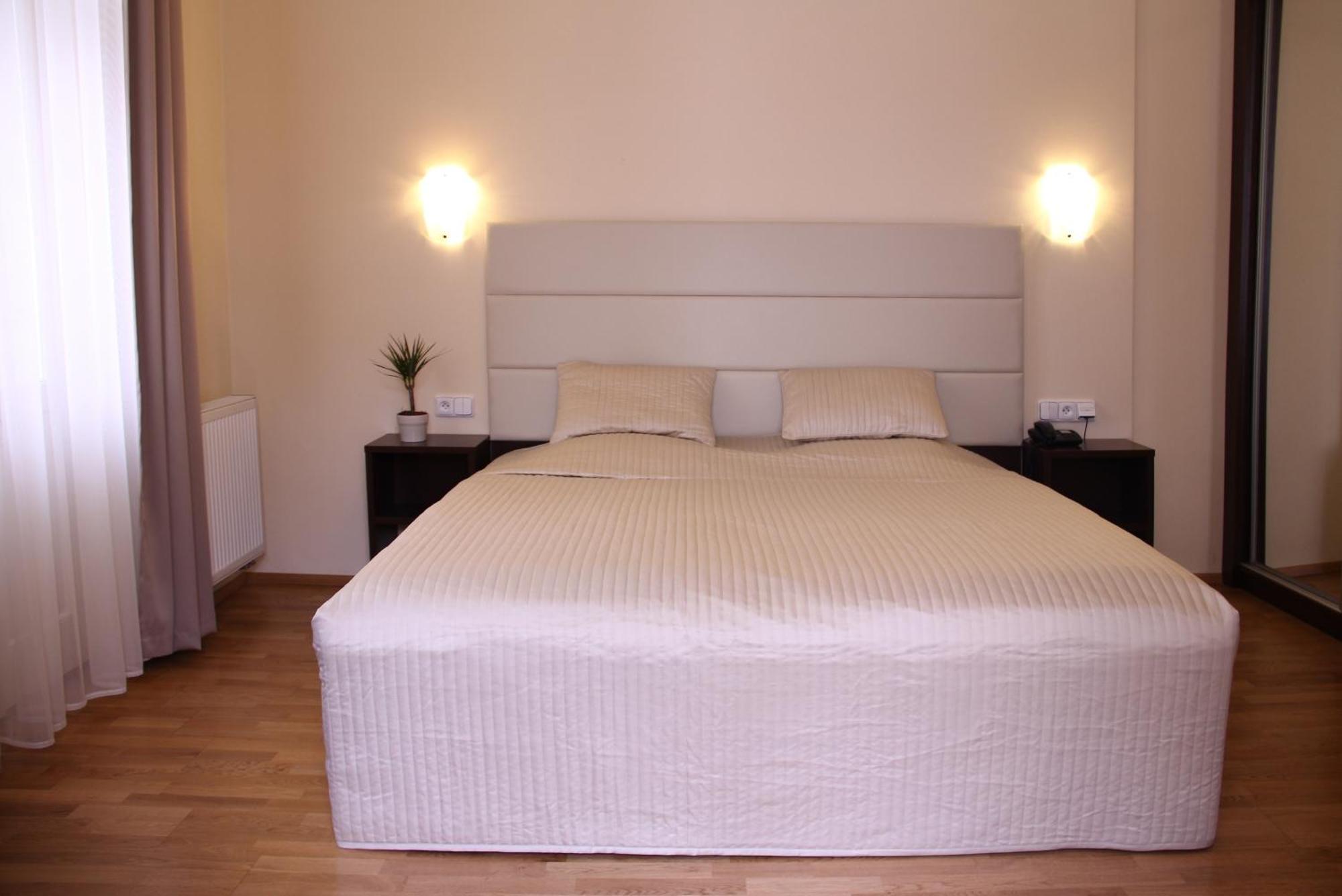 Hotel Trevi 4*