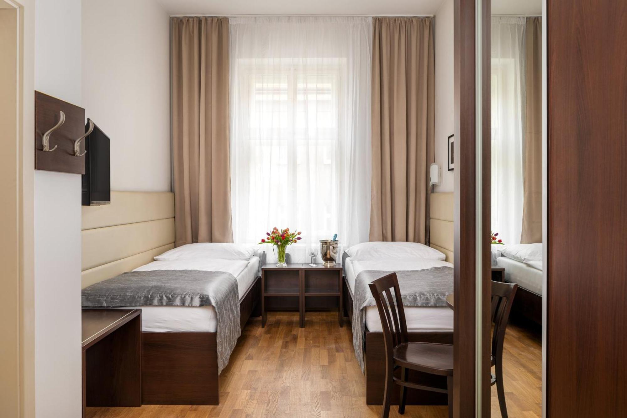 Trevi Hotel Praag