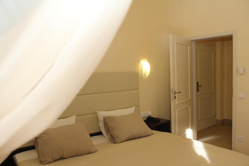 Trevi 4* Praag